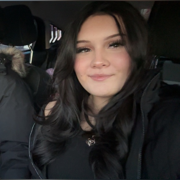 Meet your Posher, Grace - Picture 2 of 2